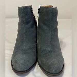 Vionic Naomi Snake Gray Suede Ankle Booties Block Heel Zip 7.5